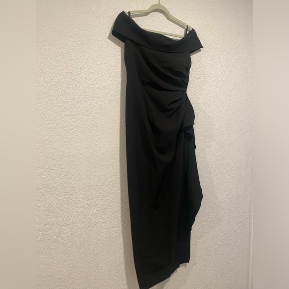Vince Camuto Black Evening Dress with side slit - Picture 5 of 8